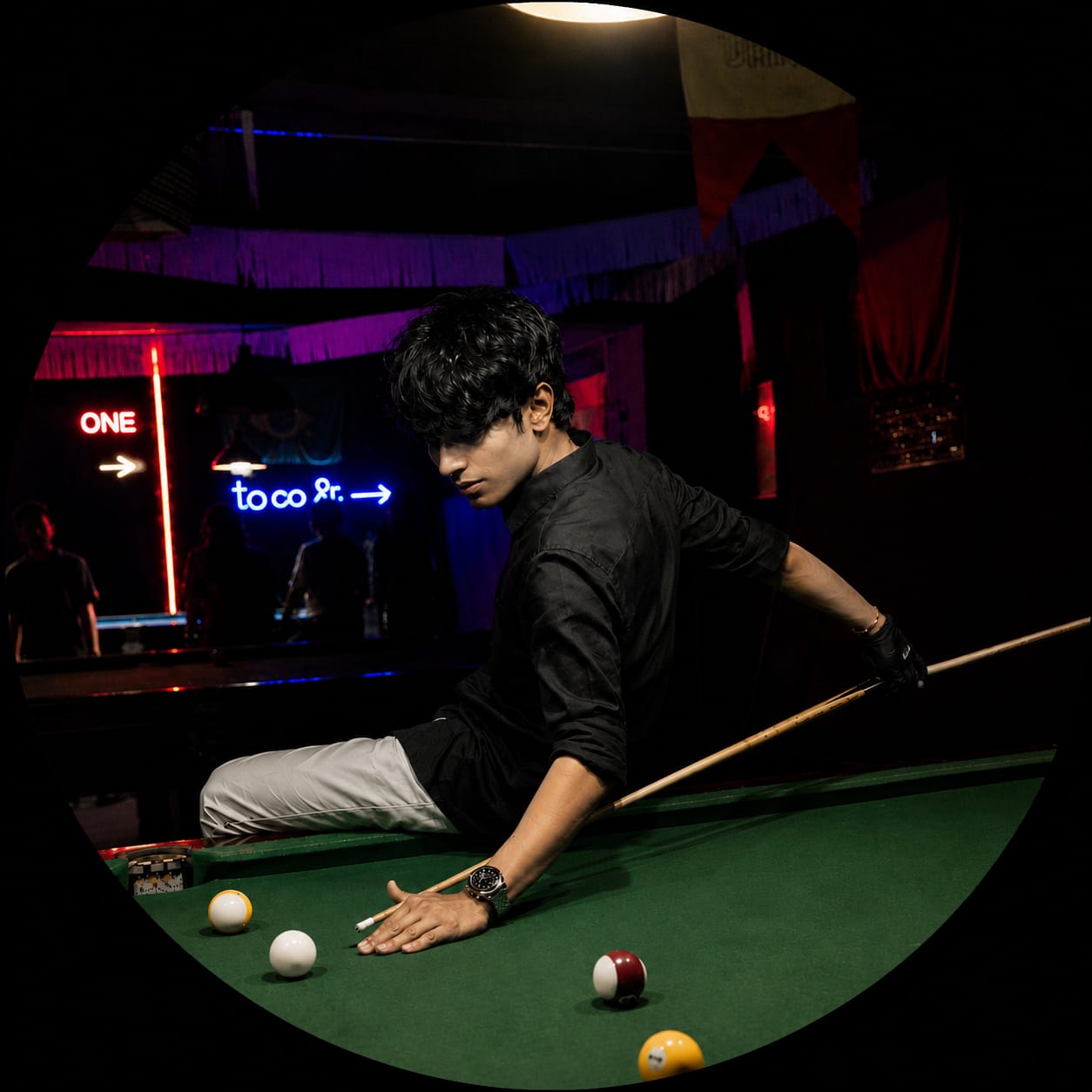 Prawns playing pool